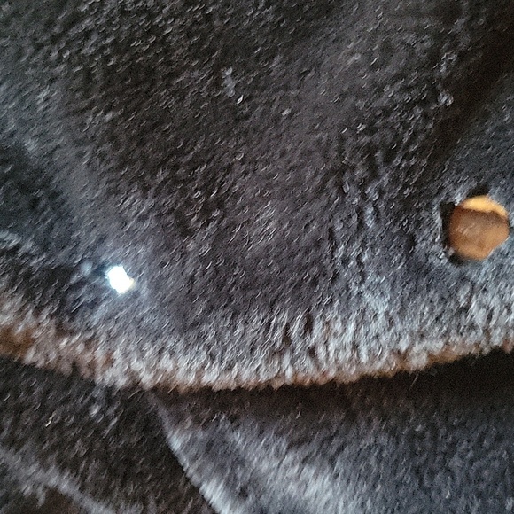 Faux fur Jacket - Picture 3 of 7